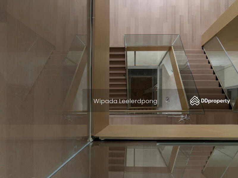 For Rent - Super Luxury House / Home Office in Ratchada 32, Bangkok
