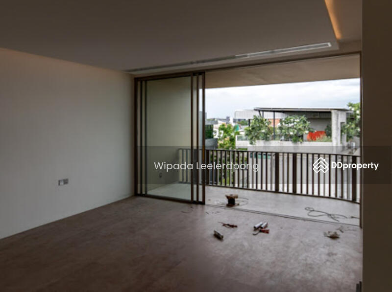 For Rent - Super Luxury House / Home Office in Ratchada 32, Bangkok