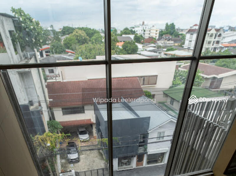 For Rent - Super Luxury House / Home Office in Ratchada 32, Bangkok