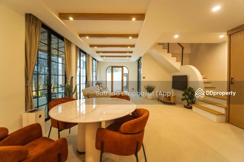 ให้เช่า - Townhouse In Wongamat Pattaya, ชลบุรี