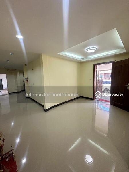For Sale - Sinthavee Greenville, Samut Prakan