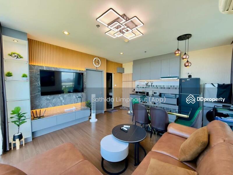 For Rent - The Twin Tower Jomtien, Chon Buri