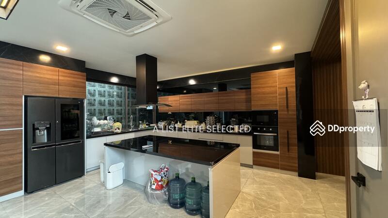 For Sale - M Mountain Grand Villa, Chon Buri