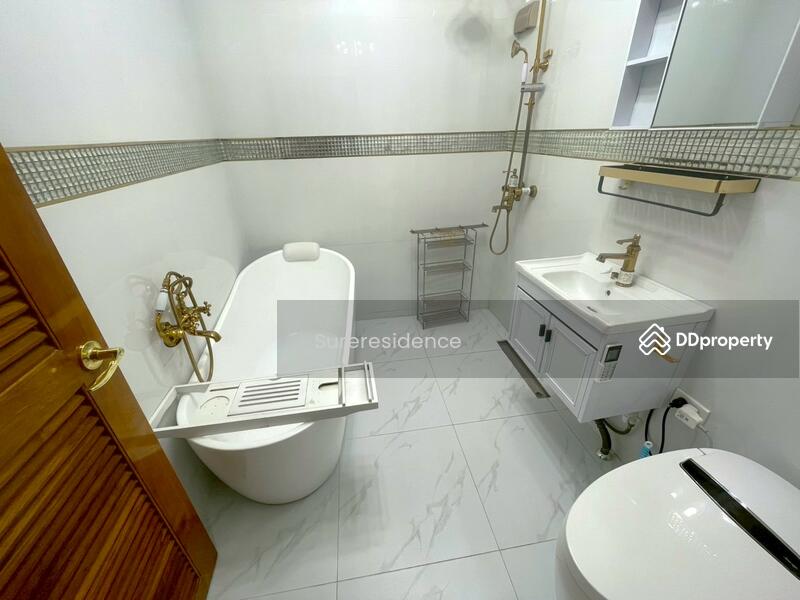 For Rent - Townhome for rent, Ratchada–Huaikhwang, Bangkok