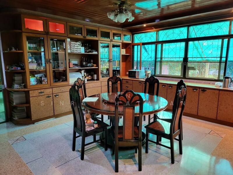 Land with buildings Sam Khok Pathum Thani: 16 rai on highway 347, Pathum Thani, Chiang Rak Yai, Sam Khok, Pathum Thani, , 26,996 sqm, Land For Sale, by Pinn Sinratchatanan, 60171043 - DDproperty.com