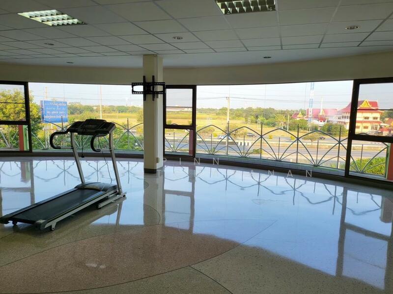 Land with buildings Sam Khok Pathum Thani: 16 rai on highway 347, Pathum Thani, Chiang Rak Yai, Sam Khok, Pathum Thani, , 26,996 sqm, Land For Sale, by Pinn Sinratchatanan, 60171043 - DDproperty.com