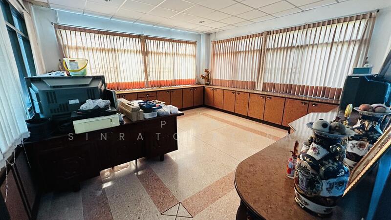 ขาย ที่ดินพร้อมสิ่งปลูกสร้าง สามโคก ปทุมธานี l 16 ไร่ ติดถนนใหญ่ 347, ปทุมธานี, เชียงรากใหญ่, สามโคก, ปทุมธานี, 26,996 ตร.ม., ที่ดิน ขาย, โดย Pinn Sinratchatanan, 60171043 - DDproperty.com