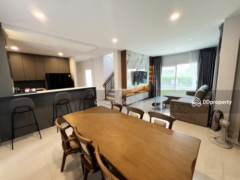 For Rent - Centro Rama9-Krungthep Kreetha, Bangkok