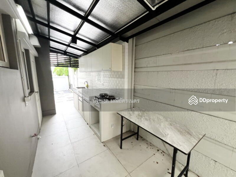 For Rent - Centro Rama9-Krungthep Kreetha, Bangkok