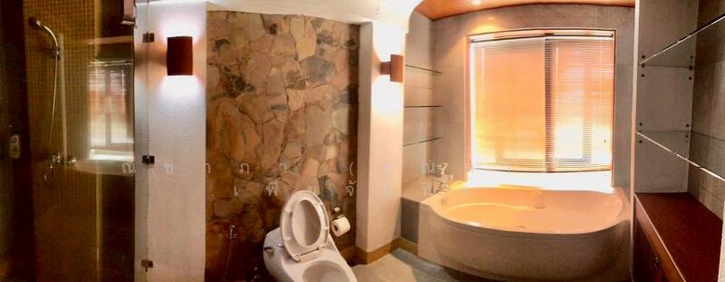 พัทยา - ใกล้สนามกอล์ฟฟินิกซ์ - บ้านอำเภอ - นาจอมเทียน ตำบลห้วยใหญ่ อำเภอบางละมุง จังหวัดชลบุรี, Chon Buri (Pattaya), ถนนสนามกอล์ฟฟินิกซ์ - บ้านอำเภอ พัทยา, Huai Yai, Bang Lamung (Pattaya), Chon Buri (Pattaya), 3 Bedrooms, 796 sqm, Villa For Sale, by Nichapa Phiachan, 60171325 - DDproperty.com