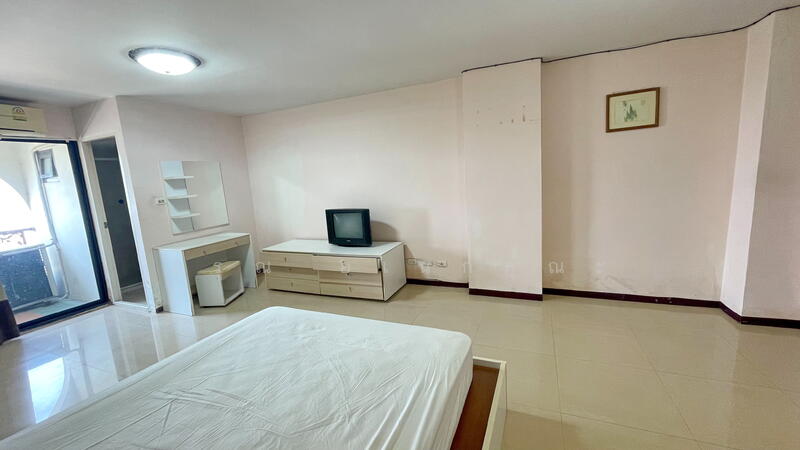 For Rent - Champs Elysees Chaengwattana, Nonthaburi