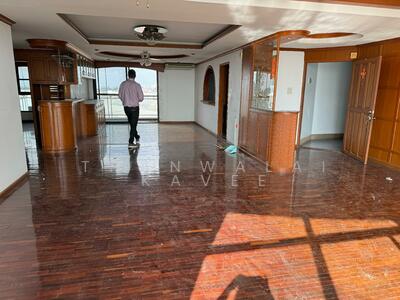 ขาย - Prestige Condominium (Thana City Prestige) : เพรสทิจ คอนโด (ธนา ซิตี้ เพรสทีจ), สมุทรปราการ