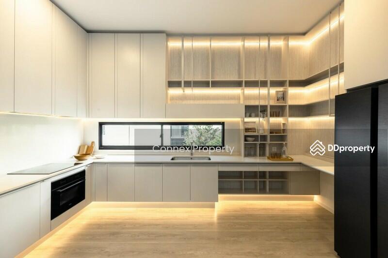 For Sale - Baan Eua Arthorn Huamark, Bangkok