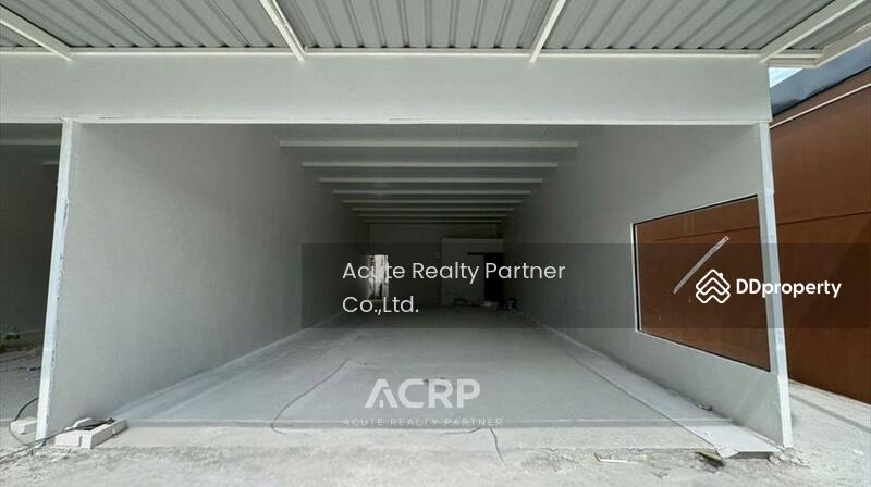 For Rent - Space for rent at The Pocket Park, Ratchawinit Bangkaew. Suitable for studios and offices in Bangna., Samut Prakan