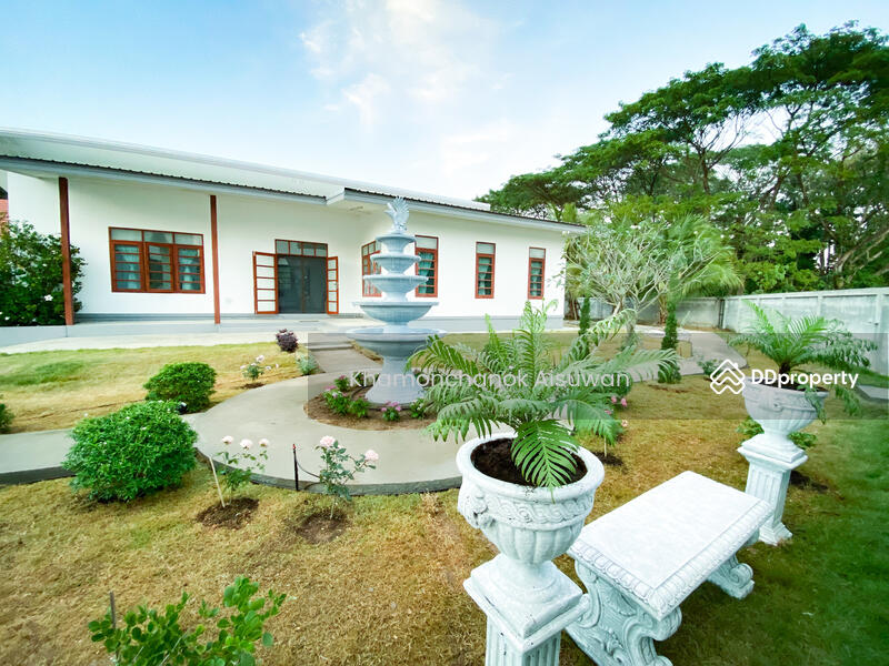 For Rent - This Smart and Modern Fully Furnished 2 Bedroom, Chiang Mai