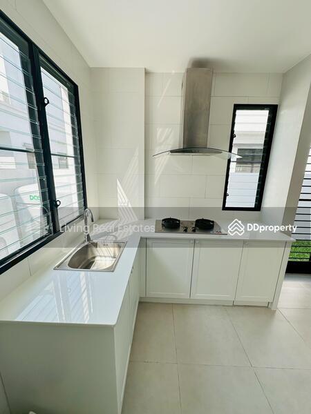 For Rent - Nantawan Pool Villa Rama 9 New Krungthepkretha, Bangkok