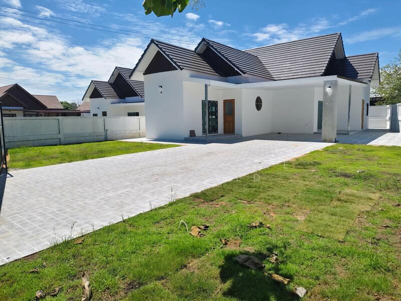 Takhian Tia Subdistrict Municipality Office, Chon Buri (Pattaya), Ta Khian Tia, Bang Lamung (Pattaya), Chon Buri (Pattaya), 3 Bedrooms, 106 sqm, Single Detached House For Sale, by A LIST ELITE SELECTED, 60172347 - DDproperty.com