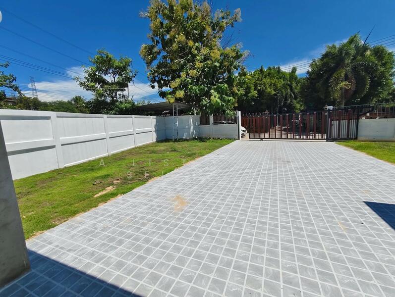 Takhian Tia Subdistrict Municipality Office, Chon Buri (Pattaya), Ta Khian Tia, Bang Lamung (Pattaya), Chon Buri (Pattaya), 3 Bedrooms, 106 sqm, Single Detached House For Sale, by A LIST ELITE SELECTED, 60172347 - DDproperty.com