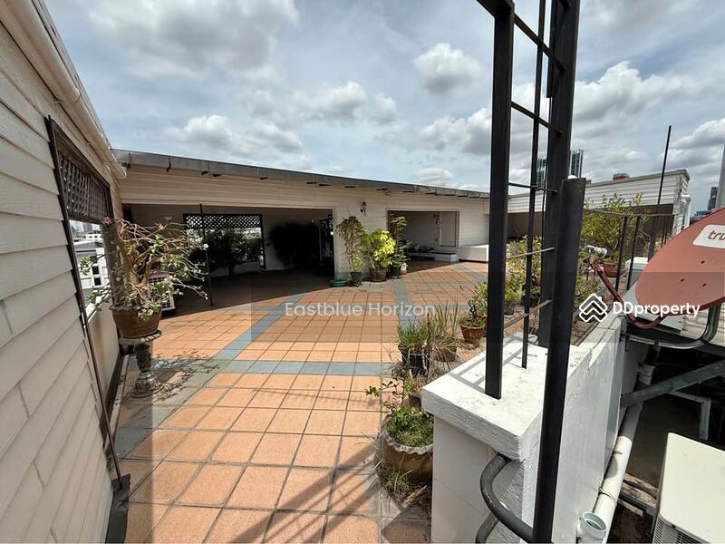 ขาย - Commercial Space Area Ratchada, กรุงเทพ