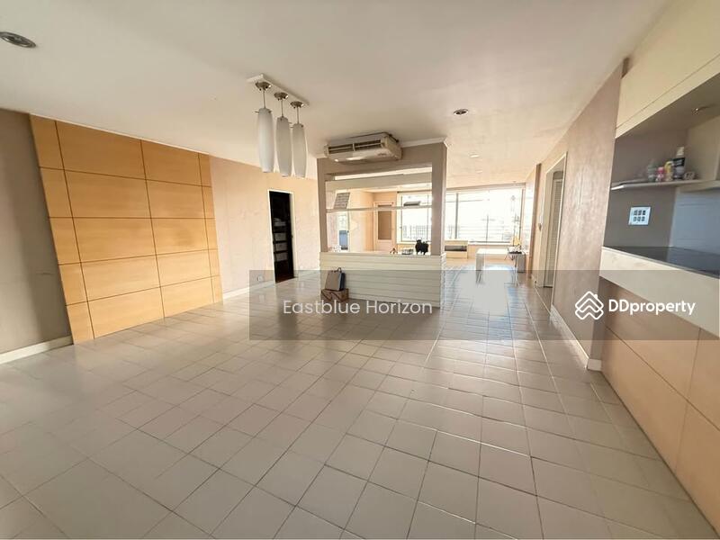 ขาย - Commercial Space Area Ratchada, กรุงเทพ