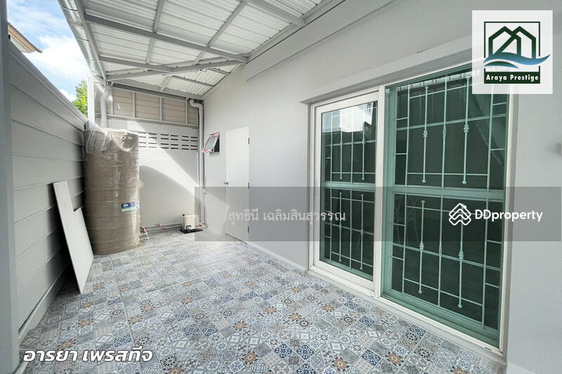 ขาย - The Connect 8 Bangna : เดอะ คอนเนค 8 บางนา, สมุทรปราการ