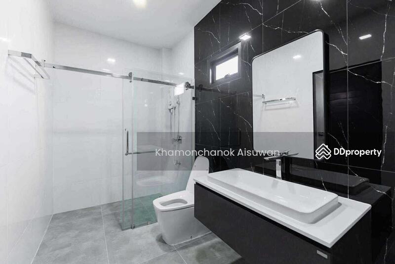 For Sale - Single House Ready to Move In Central Chiang Mai Area, Chiang Mai