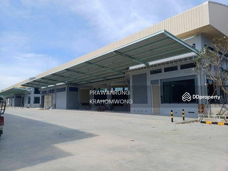 For Rent - ให้เช่าโรงงาน/โกดังสร้างใหม่ พื้นที่ขนาดตั้งเเต่ 1926-2,825 ตร.ม พื้นที่สีเหลือง ติดถนนใหญ่ แถวแพรก, Samut Prakan