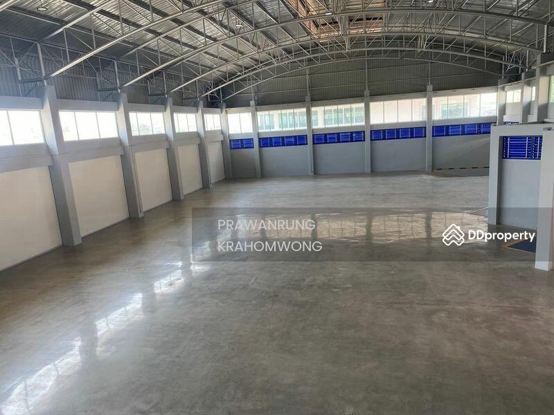 For Rent - ให้เช่าโรงงาน/โกดังสร้างใหม่ พื้นที่ขนาดตั้งเเต่ 1926-2,825 ตร.ม พื้นที่สีเหลือง ติดถนนใหญ่ แถวแพรก, Samut Prakan