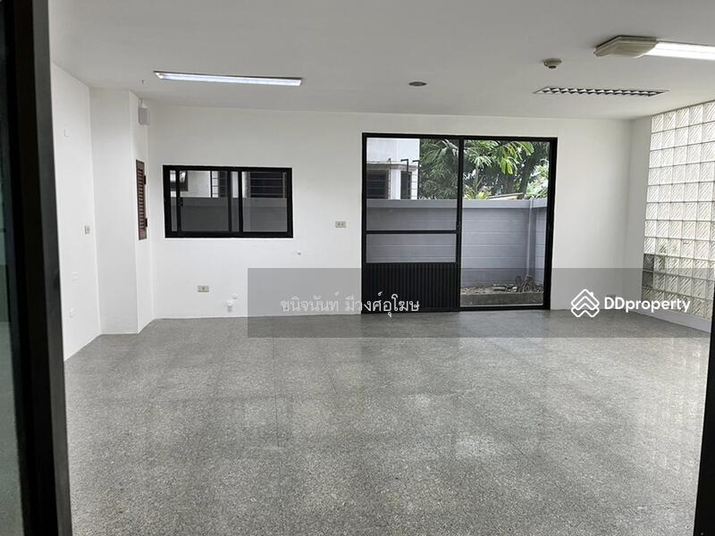 For Sale - Town House 33 sqw for Home Office in Prime Ploenchit For Sale or Rent, Bangkok