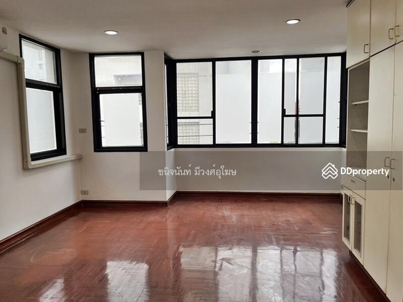 For Sale - Town House 33 sqw for Home Office in Prime Ploenchit For Sale or Rent, Bangkok