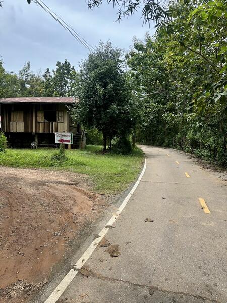 ที่ดินเนินเขา อ.ปัว จ.น่าน 10 ไร่ 2 งาน 76 ตร.ว. ขาย 4.5 ล้าน ติดถนน ติดลำห้วย, Nan, 9 ทางหลวง101, Pua, Nan, , 17 sqm, Land For Sale, by Wasan Wasati, 60173103 - DDproperty.com