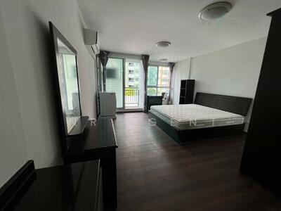 ขาย - Plus 67 : พลัส 67, กรุงเทพ