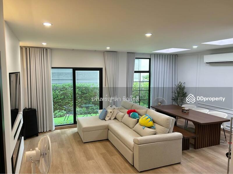 ให้เช่า - Baan Klang Muang Classe Ratchayothin : บ้านกลางเมือง คลาสเซ่ รัชโยธิน, กรุงเทพ