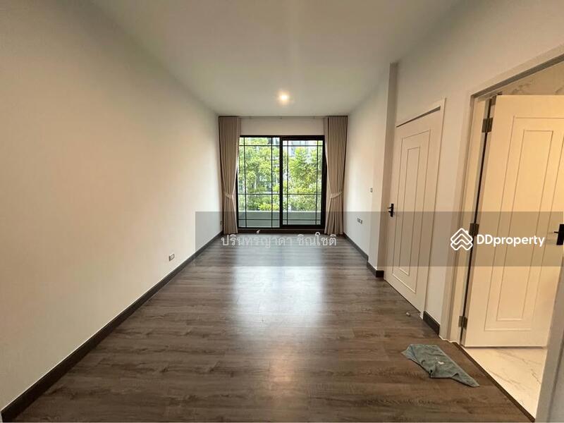 ให้เช่า - Baan Klang Muang Classe Ratchayothin : บ้านกลางเมือง คลาสเซ่ รัชโยธิน, กรุงเทพ