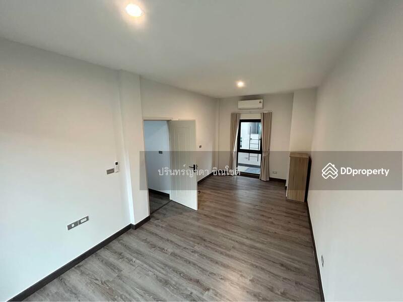 For Rent - Baan Klang Muang Classe Ratchayothin, Bangkok