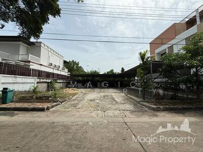 For Sale - Baan Phakamas, Bangkok