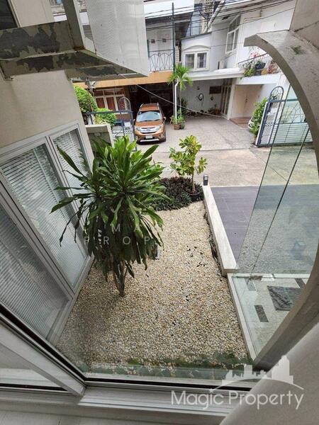 ให้เช่า - อาคารพาณิชย์ ใน ซอยเกษมสันต์, กรุงเทพ