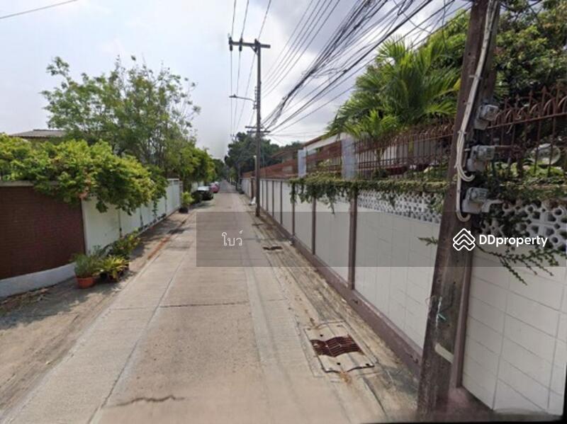 ขาย - ด่วน!! ขายบ้านเดี่ยว ถนนพระราม 5 ซอยสงวนสุข บ้านเดี่ยว 2 หลัง, กรุงเทพ