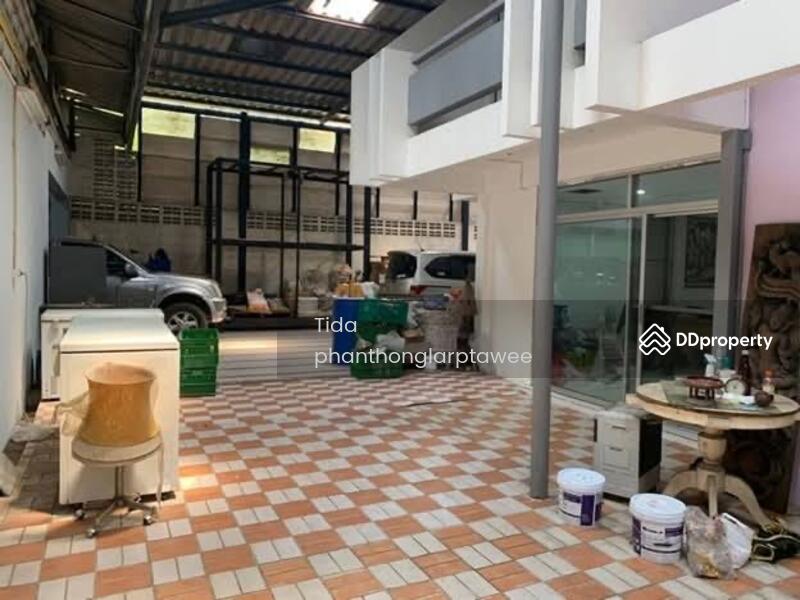 ให้เช่า - เช่า โกดัง พร้อม ออฟฟิศ พัฒนาการ Warehouse for rent with office and worker housing in Pattanakarn, กรุงเทพ