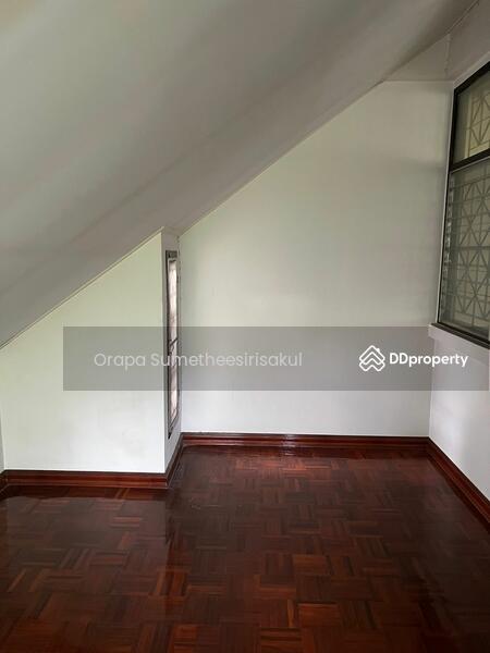 For Rent - 4-Br House near BTS Thong Lor, Bangkok