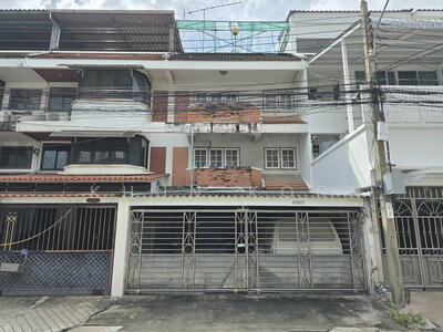 ขาย - ขาย ทาวน์โฮม ม.ศรีปราโมทย์ พระรามสาม ช่องนนทรี ยานนาวา กทม. ใกล้โลตัสพระรามสาม ใกล้เซ็นทรัลพระราม3, กรุงเทพ