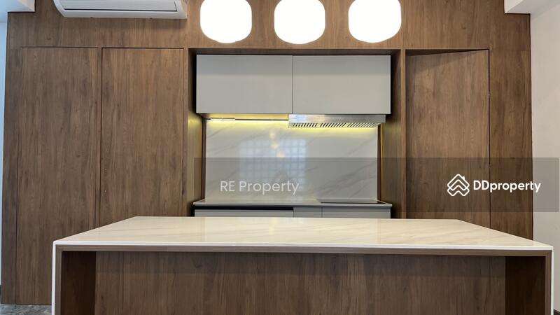 For Rent - White Mansion, Bangkok