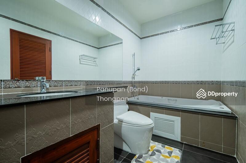 For Rent - Amorn Village, Chon Buri