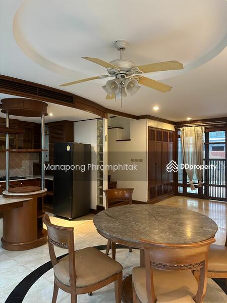 For Rent - 3-Bedroom Townhouse, Bangkok