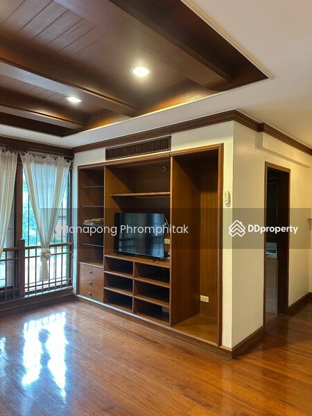 For Rent - 3-Bedroom Townhouse, Bangkok