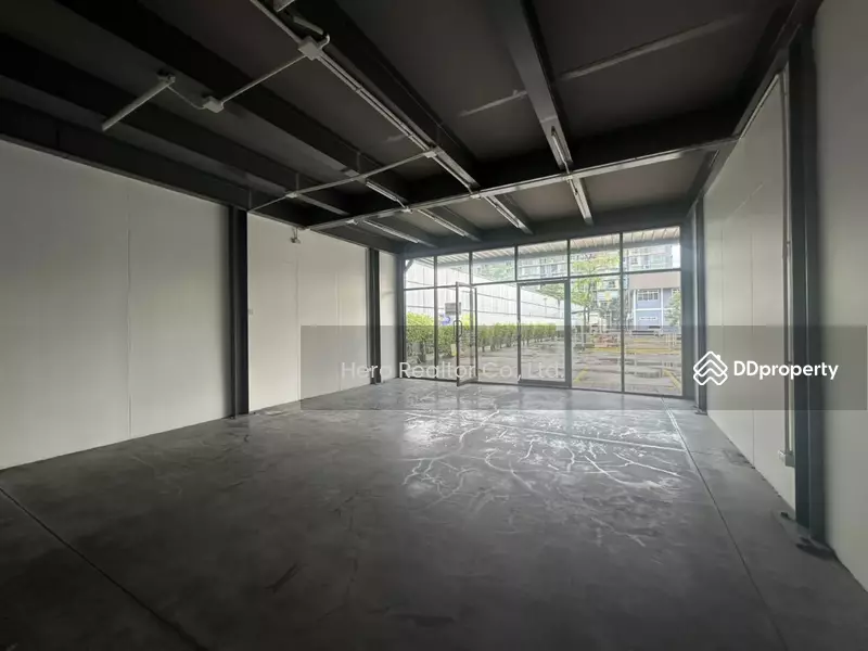 For Rent - For Rent Bangkok Retail Space Rama 4 Khlong Toei BTS Ekkamai BRE25806, Bangkok
