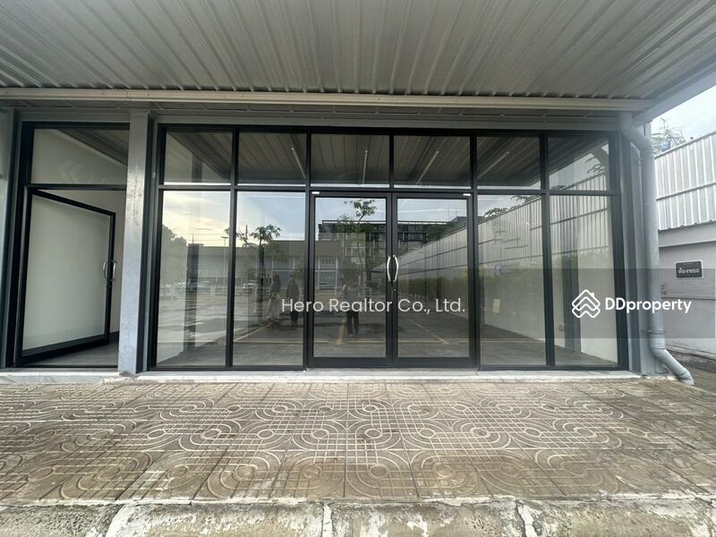 For Rent - For Rent Bangkok Retail Space Rama 4 Khlong Toei BTS Ekkamai BRE25806, Bangkok