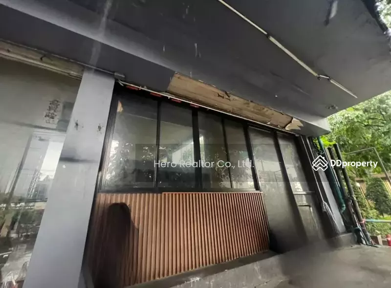 For Rent - For Rent Bangkok Shop House Sukhumvit BTS On Nut Watthana BRE25811, Bangkok