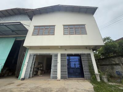 ขาย - โกดัง พร้อมสำนักงาน, นครสวรรค์