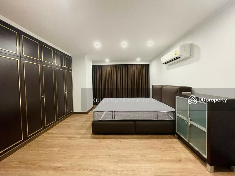 For Sale - Acadamia Grand Tower, Bangkok